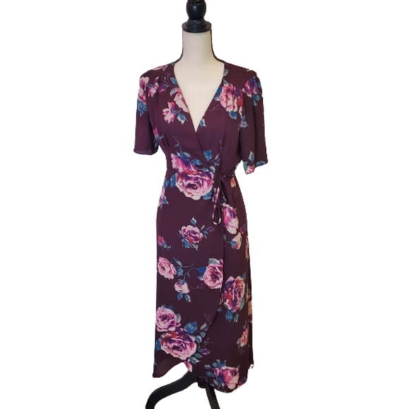Everly Dark Purple/Pink Multi-Color Floral Wrap Midi Dress, Size Medium - Picture 7 of 16